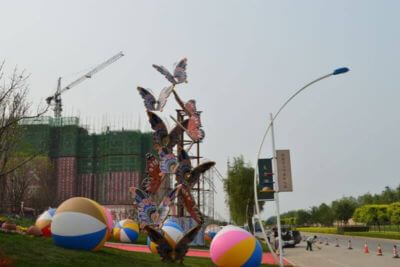 不銹鋼群蝴蝶雕塑