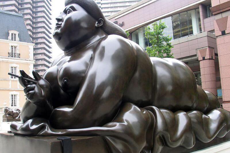 人物銅雕塑供應(yīng)商全指南：如何選擇靠譜的合作伙伴