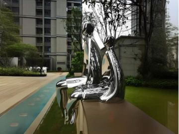 北流不銹鋼鏡面人物雕塑