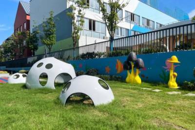 幼兒園玻璃鋼室外景觀互動(dòng)裝置雕塑