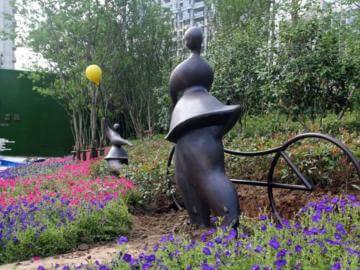 南京宏圖水上云錦小區(qū)銅雕塑小品